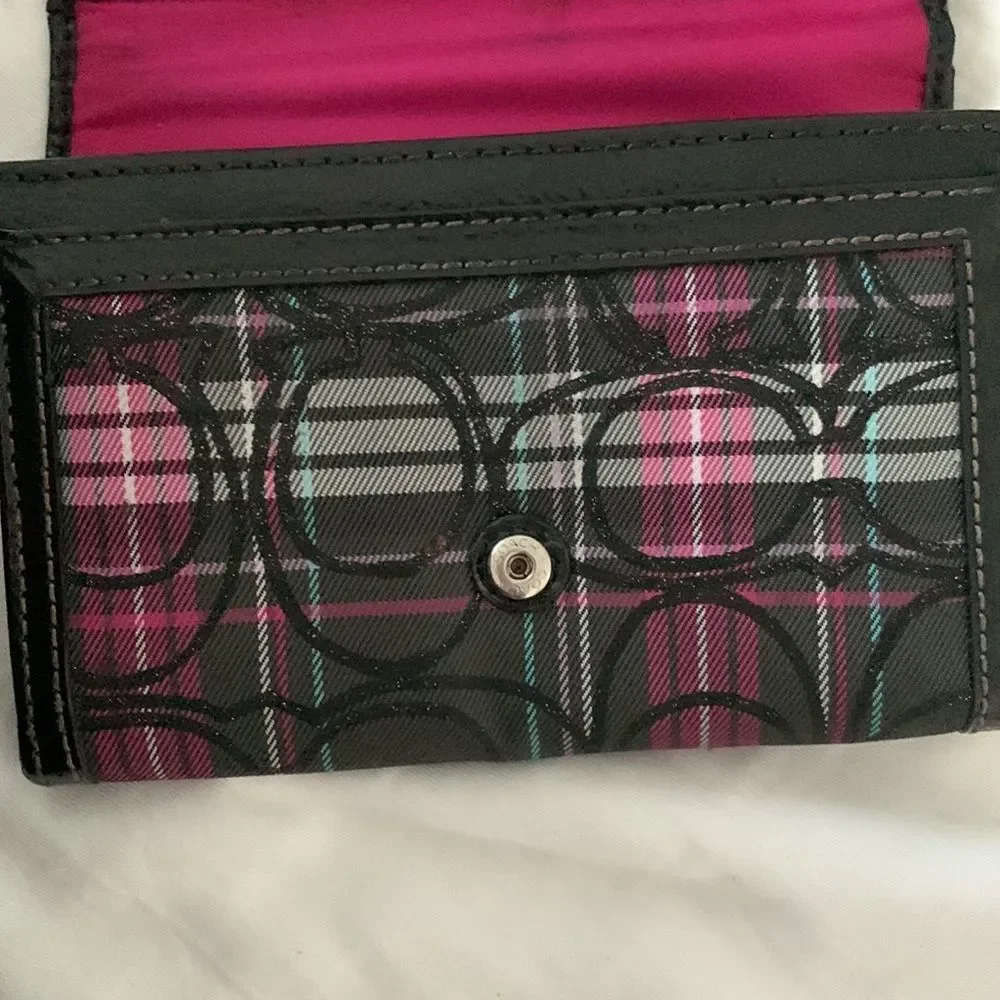 Coach Purse & Matching Wallet: Pink, Black, Grey Plaids with Hints of Glitter - Picture 13 of 16